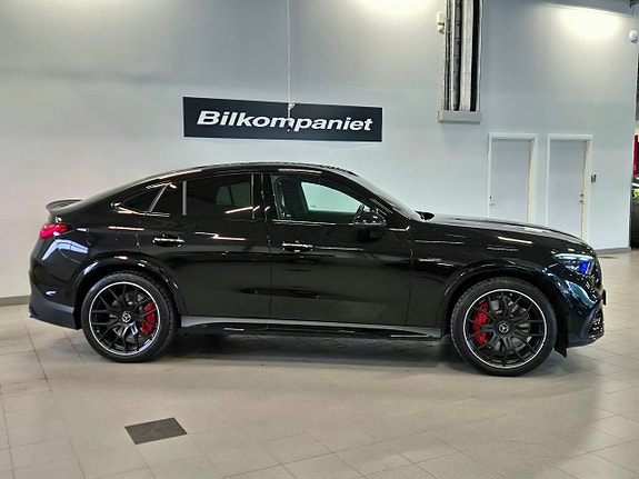Mercedes-Benz AMG GT Black Series 2 of 5