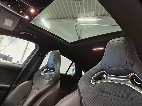 Mercedes-Benz GLC63 13 of 18