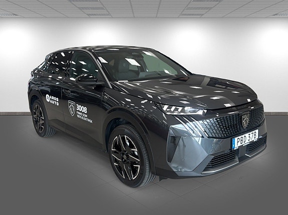Peugeot 3008 3 of 5