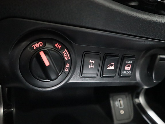 Nissan Navara 20 of 23
