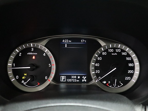 Nissan Navara 18 of 23