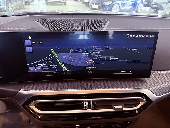 BMW i4 9 of 20