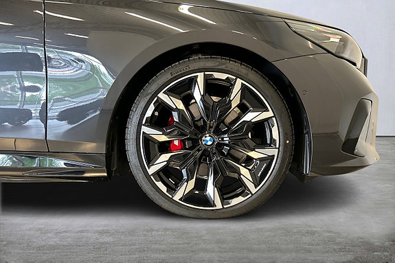 BMW 530e 8 of 21
