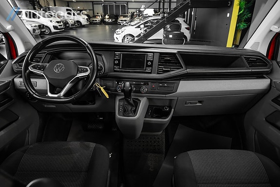 Volkswagen Transporter 23 of 30