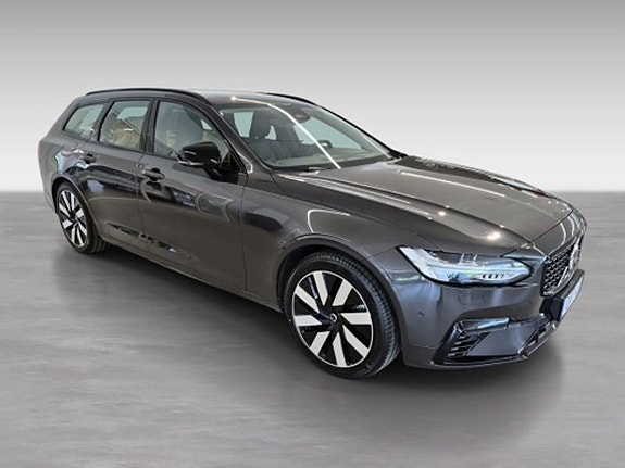 Volvo V90 3 of 12