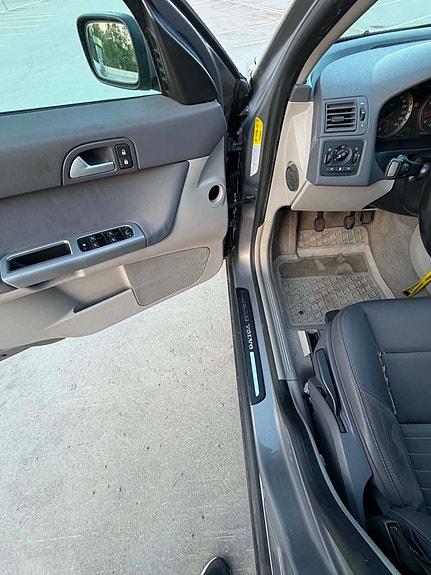 Volvo V50 10 of 13