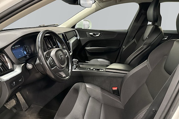 Volvo XC60 5 of 6
