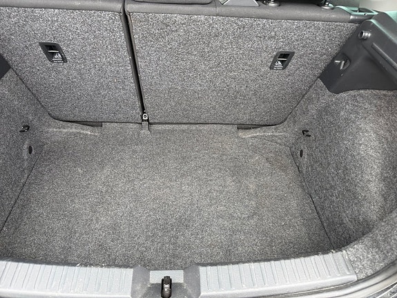 Seat Ibiza 15 of 17