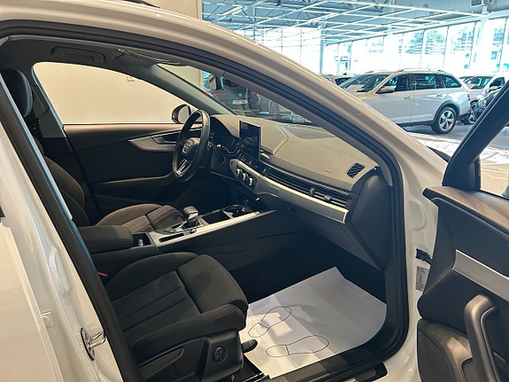 Audi A4 7 of 15