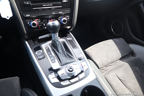 Audi RS4 7 of 24