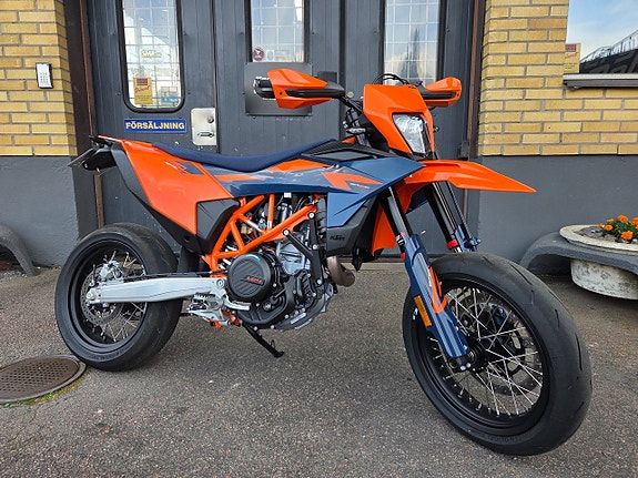 KTM 690 SMC-R -26 Endast 24 mil!