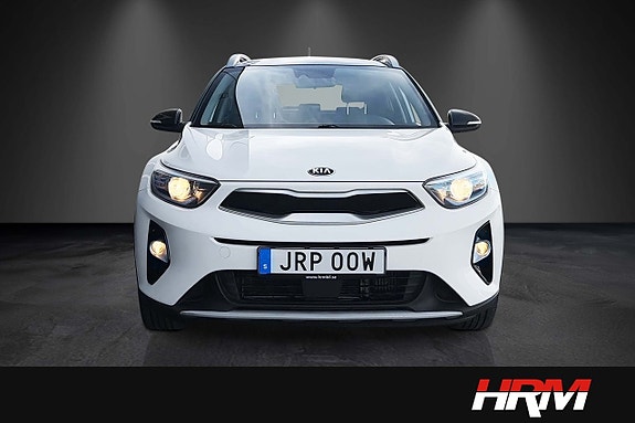 Kia Stonic 2 of 19