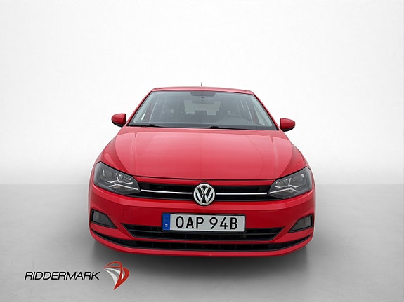 Volkswagen Polo 2 of 5