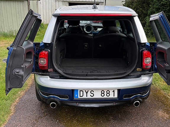 MINI Cooper S 3 of 5