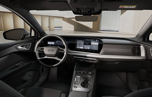 Audi Q4 e-tron 4 of 5