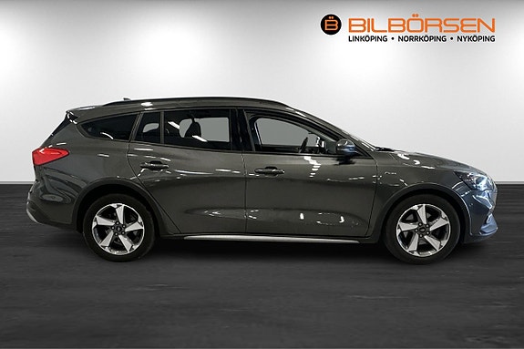 Ford Focus 4 of 15