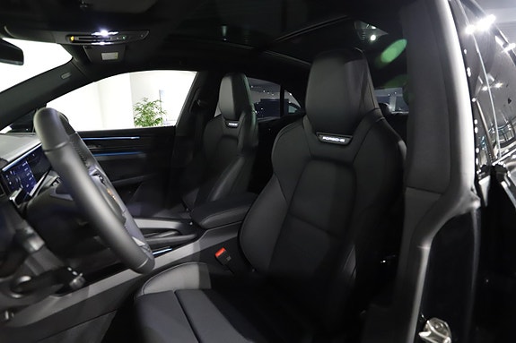 Porsche Macan GTS 10 of 22
