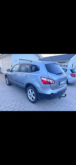 Nissan Qashqai+2 3 of 5
