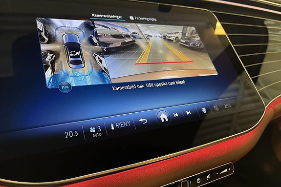 Mercedes-Benz E220 20 of 26