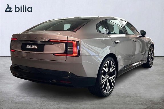 Volvo ES90 19 of 21