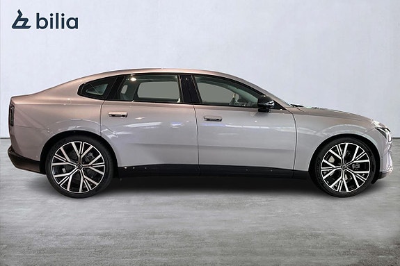 Volvo ES90 18 of 21