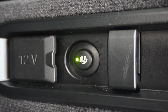 BMW 530e 7 of 14