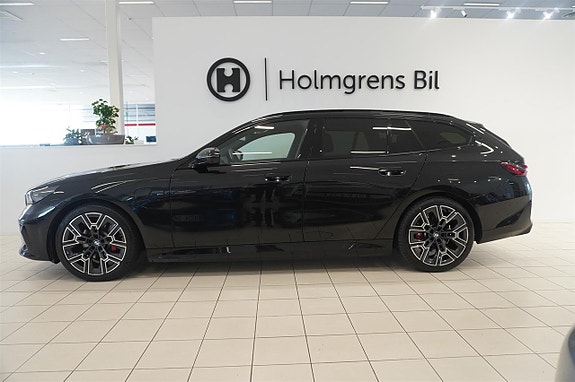 BMW 530e 3 of 5