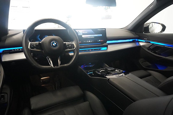 BMW 530e 8 of 14