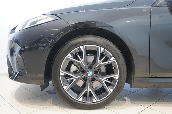BMW 120 8 of 15