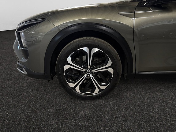 Citroen C5 4 of 5