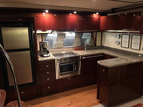 Sea Ray 515 5 of 12