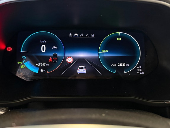 Renault Zoe 17 of 24