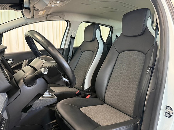 Renault Zoe 11 of 24