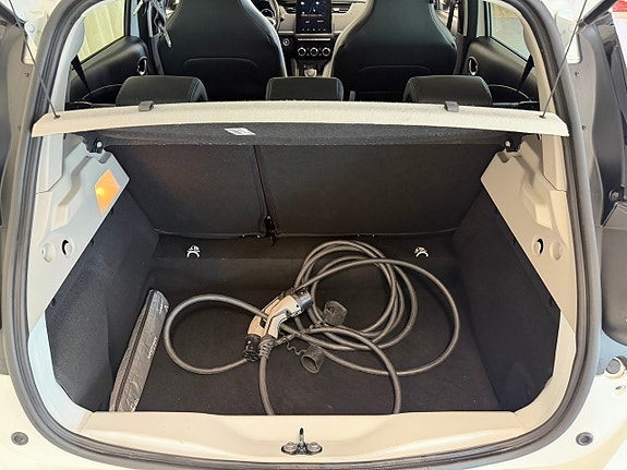 Renault Zoe 24 of 24