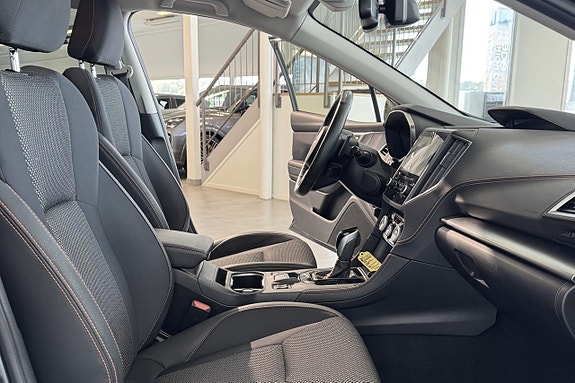 Subaru XV 8 of 12