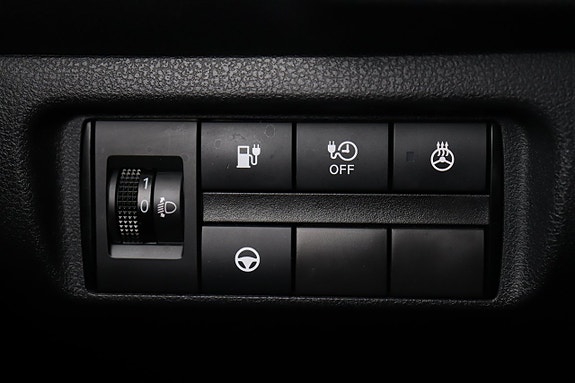 Nissan Leaf 24 of 26