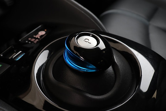 Nissan Leaf 19 of 26