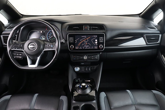 Nissan Leaf 10 of 26
