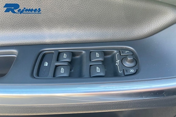 Volvo V60 Cross Country 6 of 23