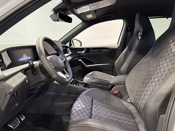 Volkswagen Tayron 8 of 23