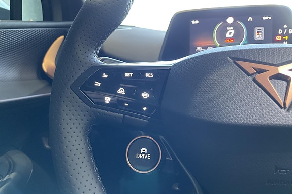 Cupra Tavascan 18 of 28
