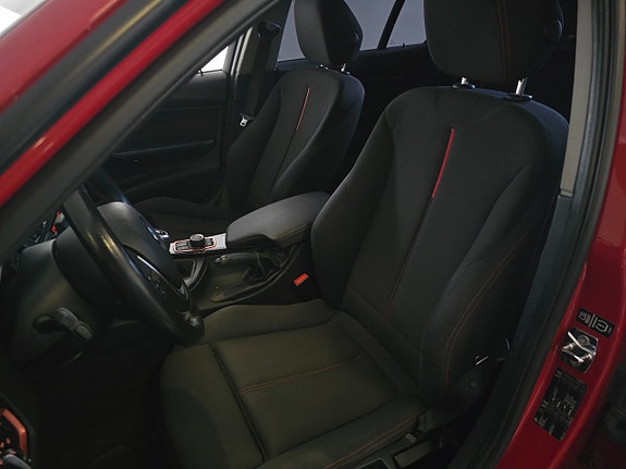 BMW 320d 6 of 16