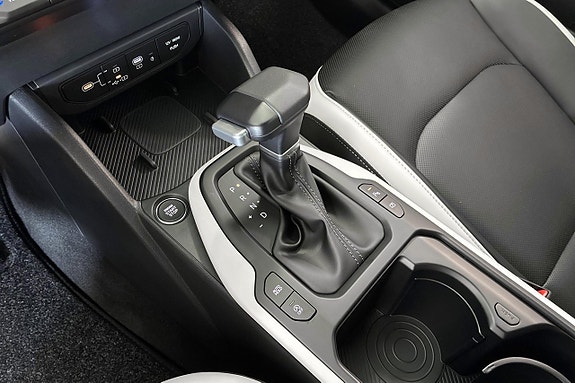 Kia K4 11 of 23
