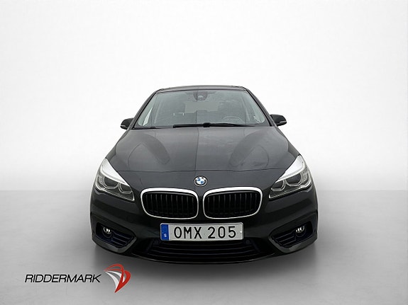 BMW 220d 3 of 5