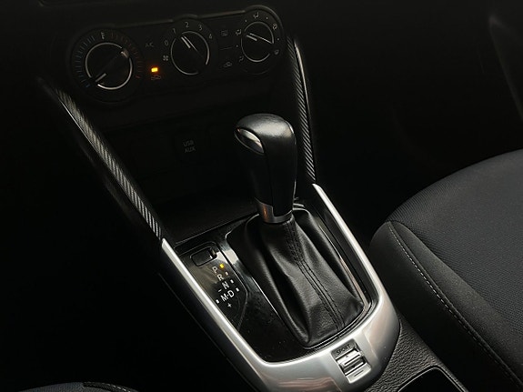 Mazda 2 12 of 25