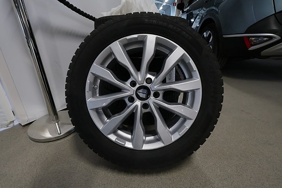 Mercedes-Benz C200 22 of 24