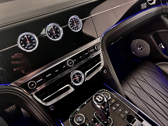 Bentley Flying Spur 7 of 20