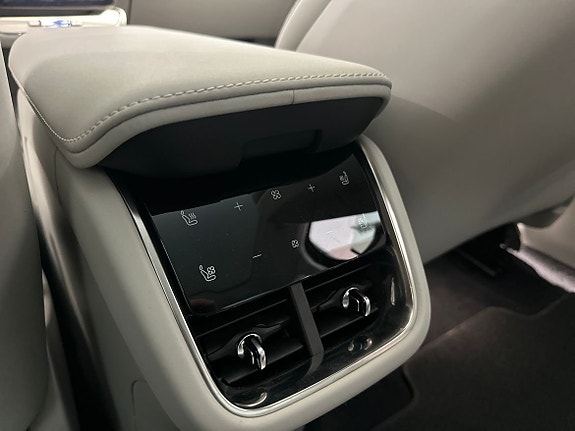 Volvo ES90 18 of 18