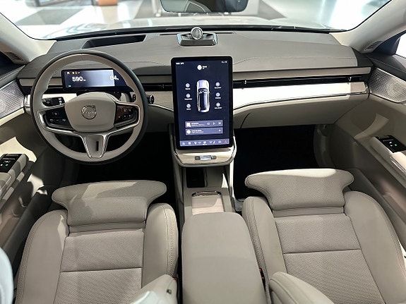 Volvo ES90 11 of 18