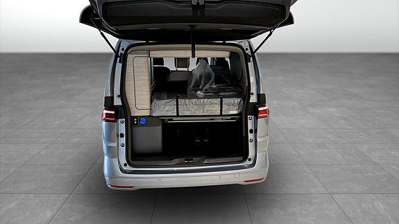 Volkswagen California 13 of 13